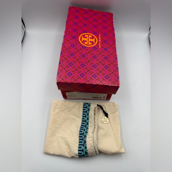 Tory Burch Miller Soft Patent Thong Sandals Olive Green Size 11 Like New - Picture 7 of 8